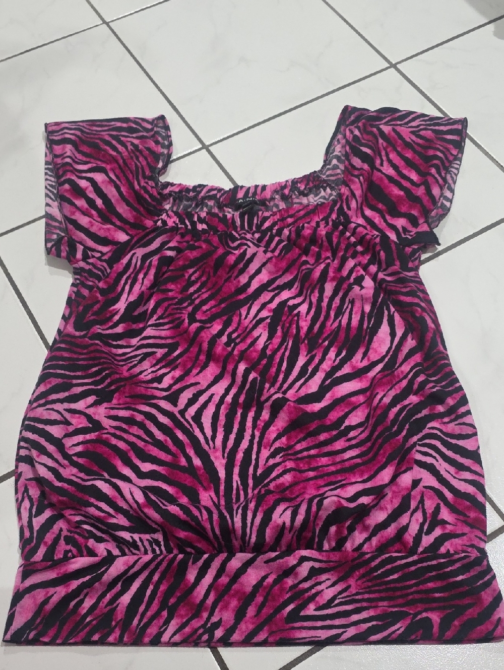 FANG Pink and Black Zebra-Print Flutter Sleeve Top